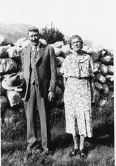 1950s-John-Molly Loofbourrow